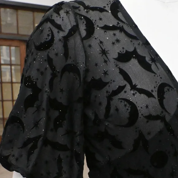 Queen Of Halloween Lydia Wrap Dress - Picture 2 of 4